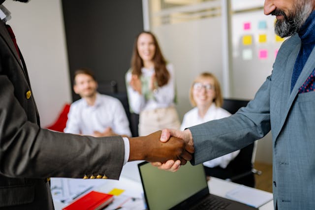 Flex your lead: Navigating Change with Resilient Leadership 